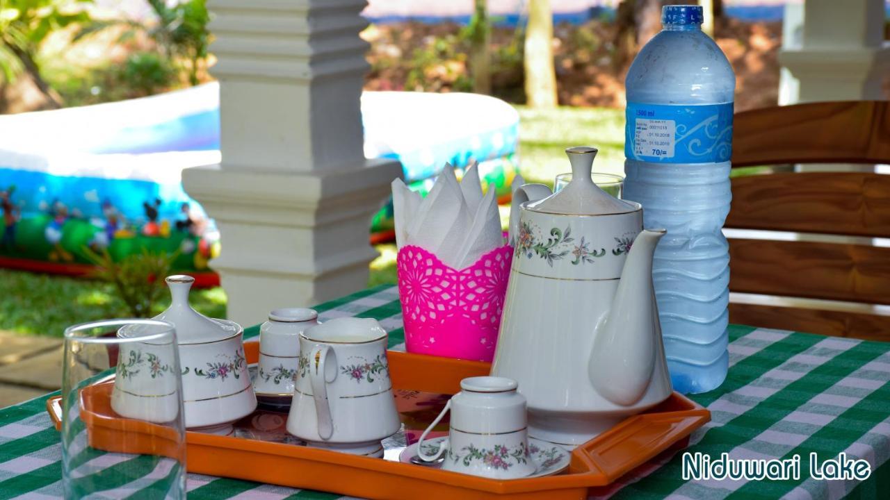 Niduwari Lake Homestay دامبولا المظهر الخارجي الصورة