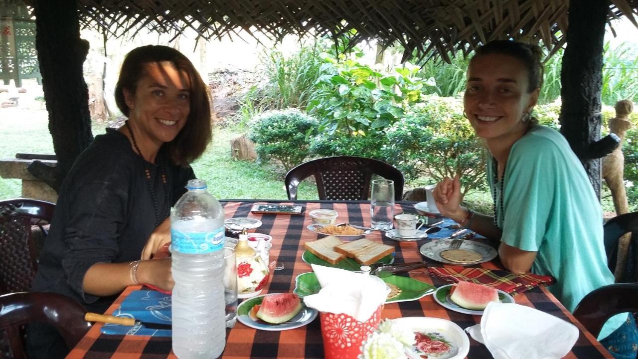 Niduwari Lake Homestay دامبولا المظهر الخارجي الصورة